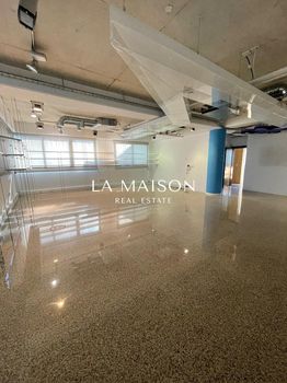 Office 200sqm for rent-