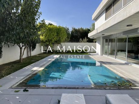 Detached home 650sqm for sale-
