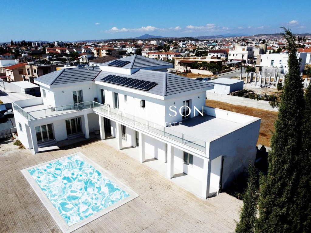 Μονοκατοικία 311 τ.μ. πρός πώληση, Λάρνακα, Λειβάδια