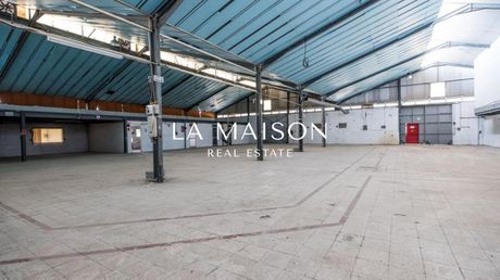 Detached home 6.425sqm for sale-