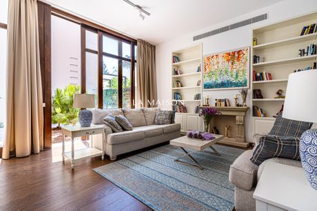Detached home 346sqm for sale-