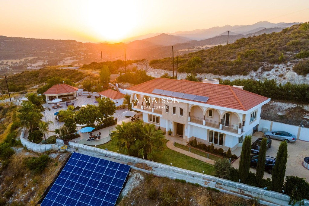 Βίλλα 485 τ.μ. πρός πώληση, Λάρνακα