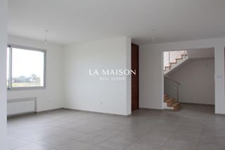 Μονοκατοικία 296 τ.μ. για ενοικίαση, Λευκωσία-thumb-3