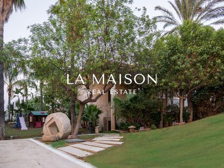 Detached home 1.500sqm for sale-