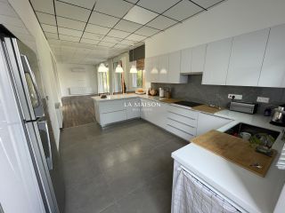 Μονοκατοικία 240 τ.μ. για ενοικίαση, Λευκωσία-thumb-10