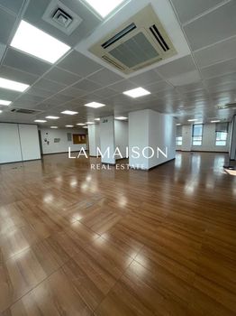 Office 620sqm for rent-