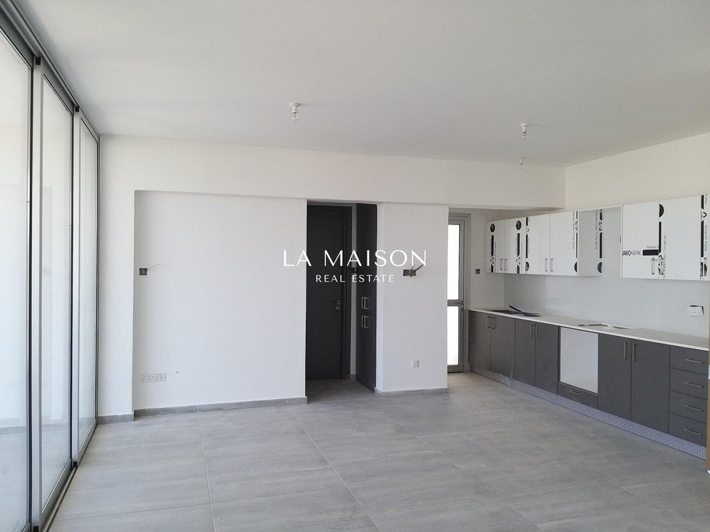 Επιχειρηματικό κτίριο 576 τ.μ. πρός πώληση, Λευκωσία