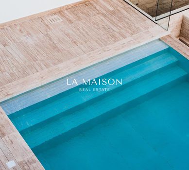 Detached home 413sqm for sale-