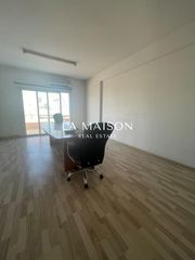Γραφείο 200 τ.μ. για ενοικίαση, Λευκωσία-thumb-1