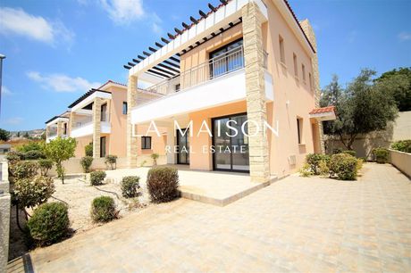 Villa 171sqm for sale-