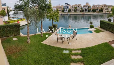 Villa 0sqm for sale-