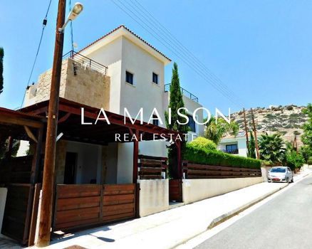 Villa 160sqm for sale-
