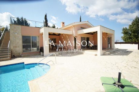Villa 750sqm for sale-Poli Chrysochous