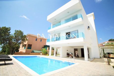 Villa 247sqm for sale-