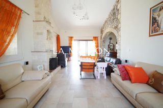 Βίλλα 550 τ.μ. για πώληση, Πάφος, Άρμου-thumb-1