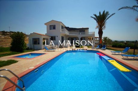 Villa 0sqm for sale-