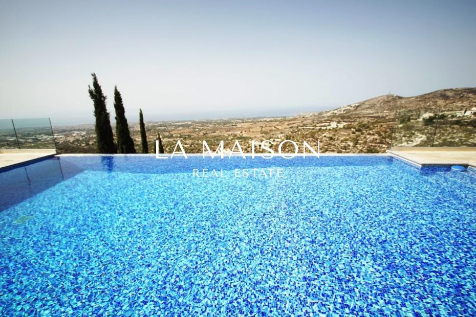 Βίλλα 350 τ.μ. πρός πώληση, Πάφος