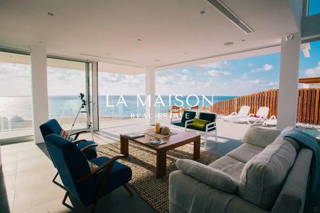 Detached home 350sqm for sale-