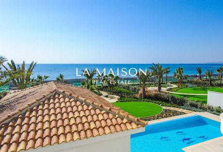 Detached home 713sqm for sale-Perivolia Larnacas