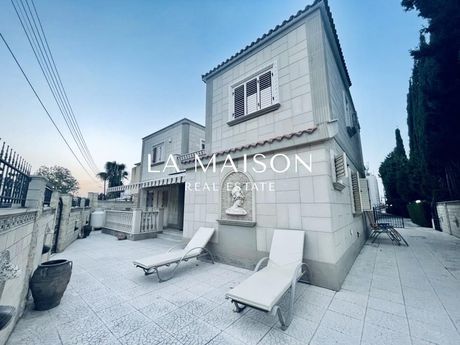 Villa 237sqm for sale-