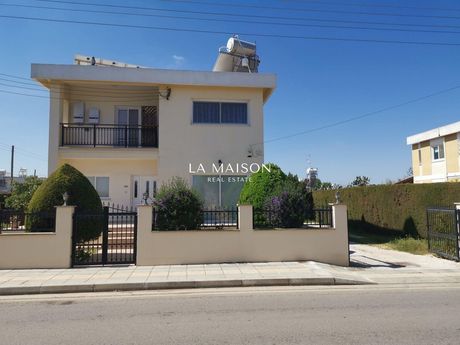 Detached home 206sqm for sale-