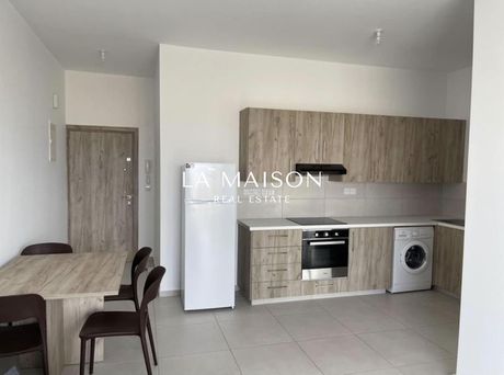 Business bulding 601sqm for sale-