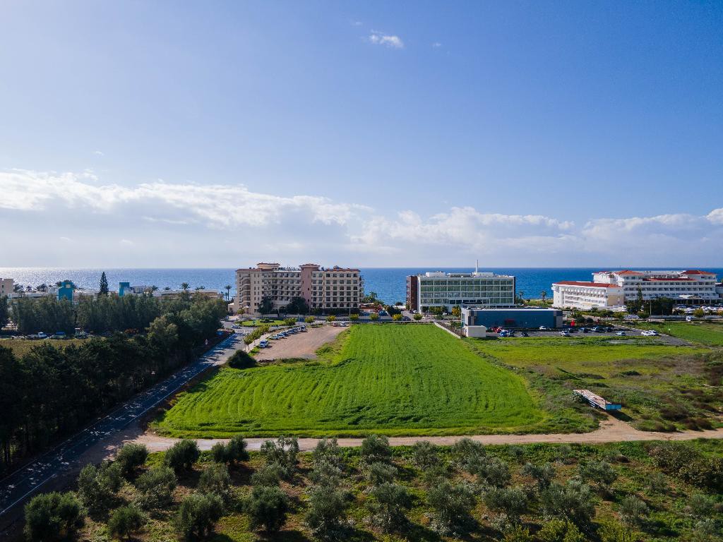Οικόπεδο 10.724 τ.μ. για πώληση, Πάφος
