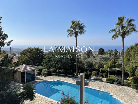 Villa 180sqm for sale-
