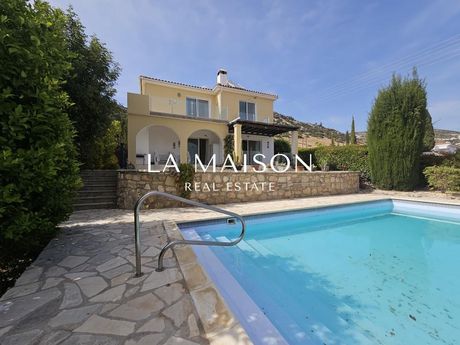 Villa 132sqm for sale-