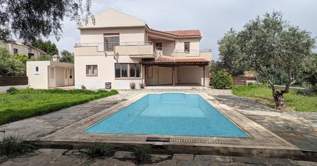 Detached home 220sqm for sale-