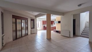 Μονοκατοικία 220 τ.μ. για πώληση, Λευκωσία-thumb-4