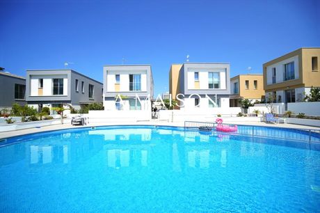 Villa 0sqm for sale-