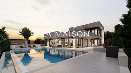 Villa 200sqm for sale-