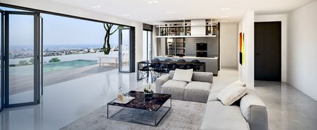 Detached home 355sqm for sale-