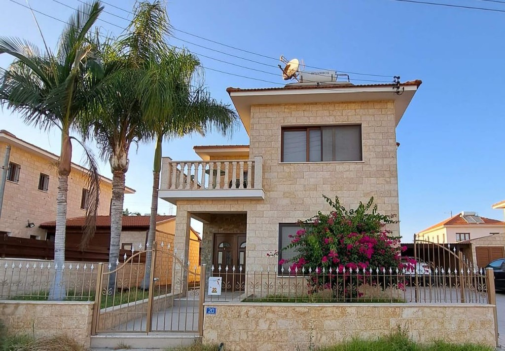 Μονοκατοικία 250 τ.μ. πρός ενοικίαση, Λάρνακα, Ξυλοτύμπου