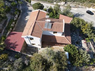Μονοκατοικία 170 τ.μ. για πώληση, Λευκωσία-thumb-2