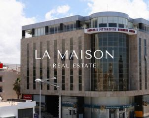 Γραφείο 680 τ.μ. για πώληση