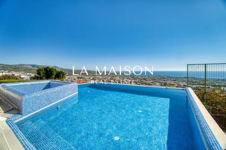 Villa 282sqm for sale-