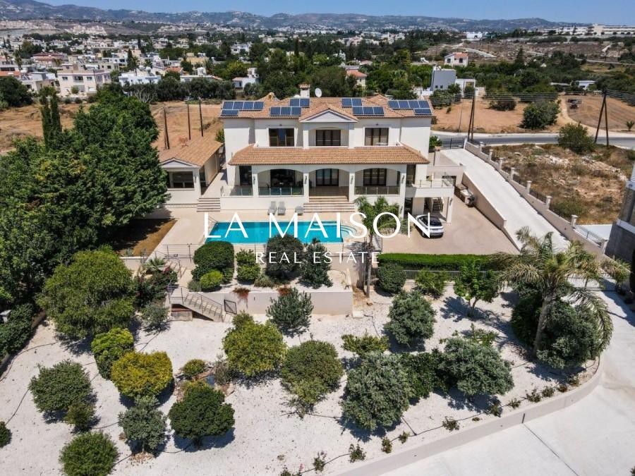 Βίλλα 570 τ.μ. πρός πώληση, Πάφος