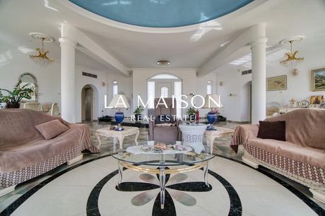 Villa 780sqm for sale-