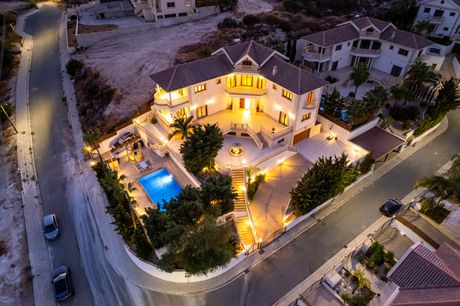 Detached home 650sqm for sale-