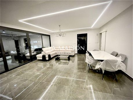 Apartment 148sqm for rent-