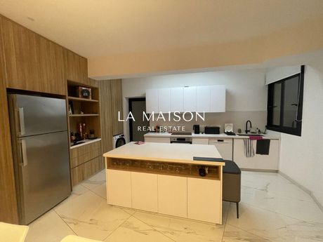 Apartment 165sqm for rent-
