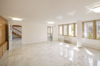Γραφείο 230 τ.μ. για ενοικίαση, Λευκωσία-thumb-1