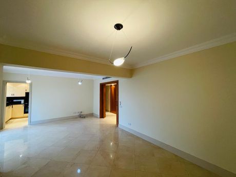 Business bulding 892sqm for sale-Larnaca (Center)