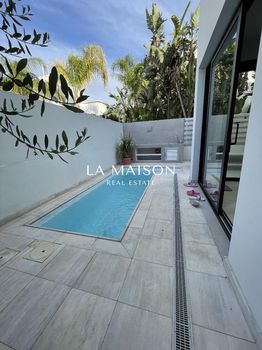 Apartment 190sqm for rent-