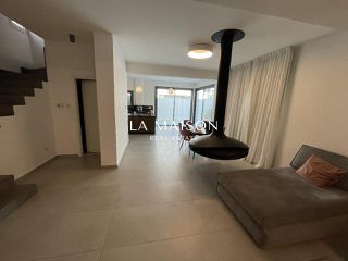 Apartment 190 sqm for rent, Nicosia-thumb-5