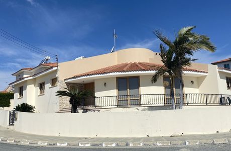 Detached home 190sqm for sale-