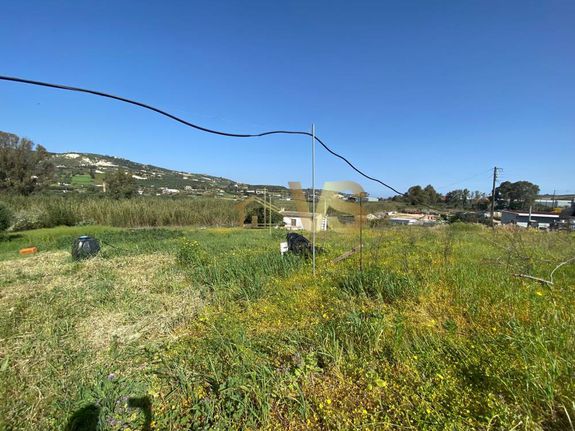 Land plot 2.200 sqm for rent, Heraklion Prefecture, Heraclion Cretes