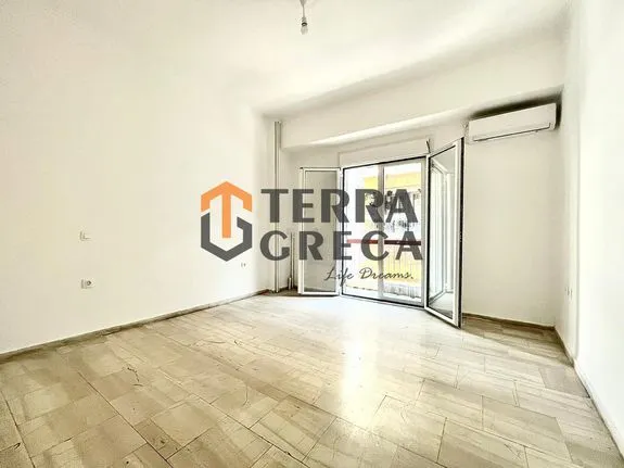 Building 400 sqm for sale, Athens - Center, Kipseli